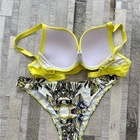 Three Piece Swimwear!! Yellow & Green! - Picture 4 of 5